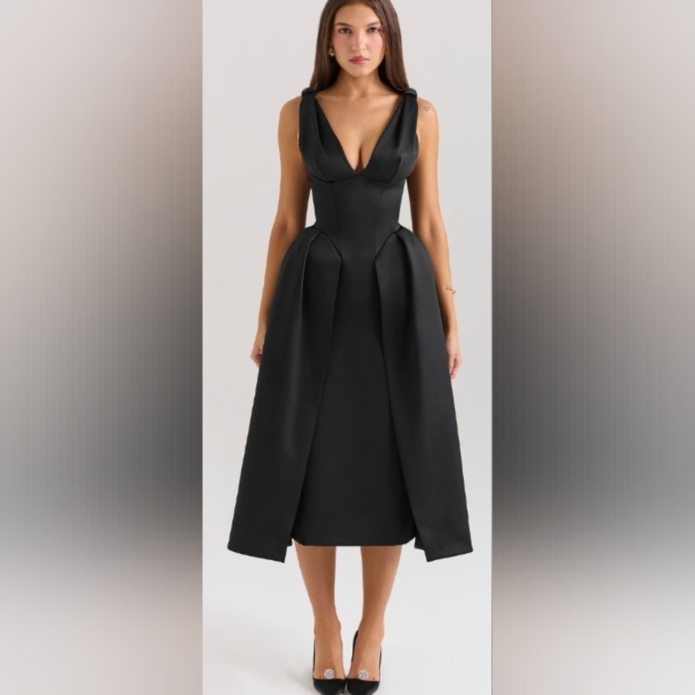 House Of Cb Elegant Black Evening Dress